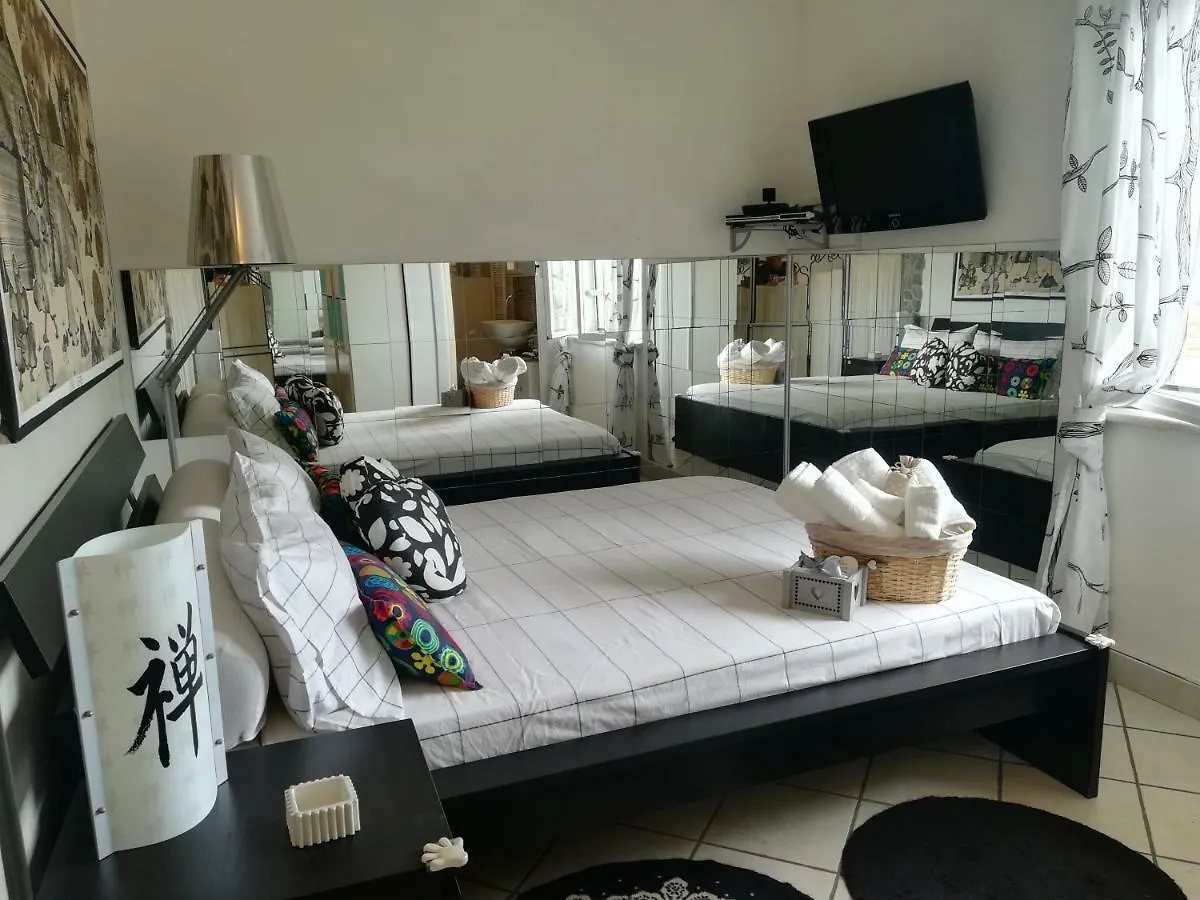 Lalla House Villa Piano di Follo 0*,